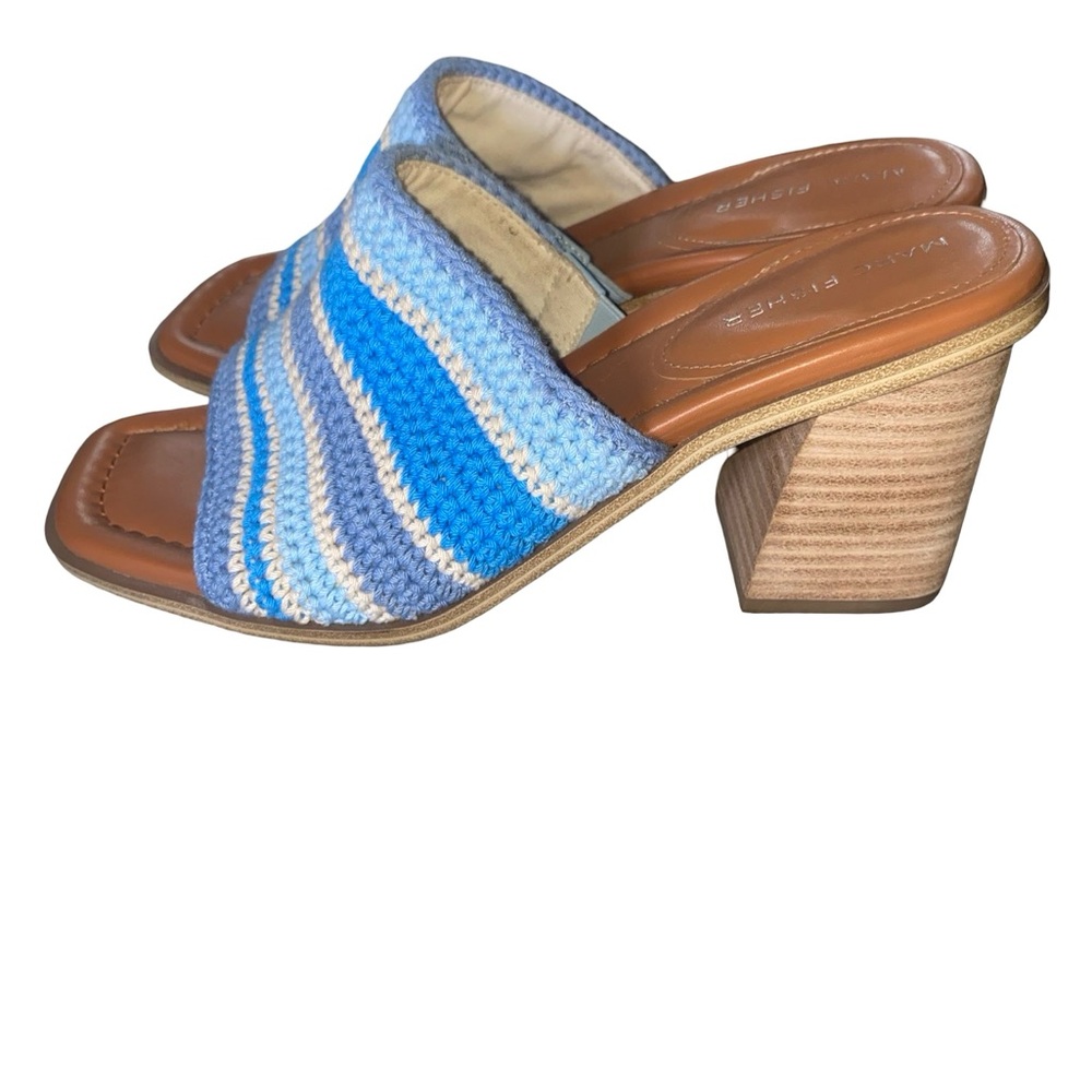 Marc Fisher Blue and White Striped platform sandals size 8.5 - Picture 5 of 9